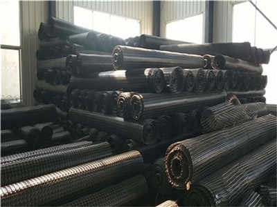 香洲市政道路工程防裂貼價(jià)格及廠家比較 兼顧針刺地毯等工程材料選擇